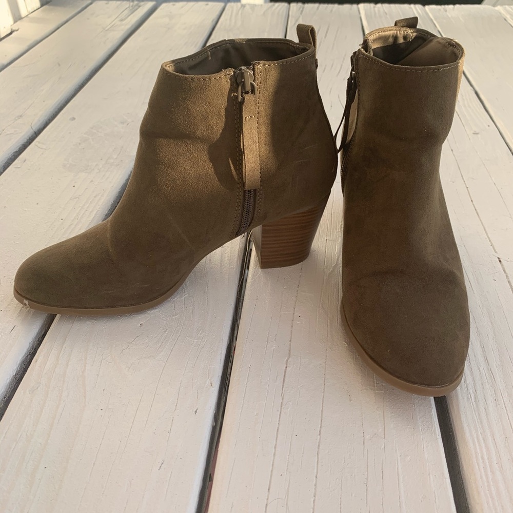 Old Navy boots